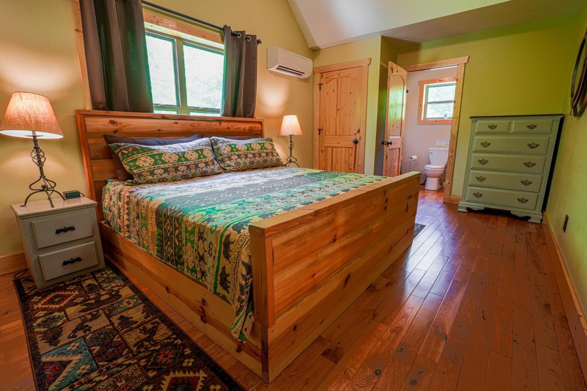 达洛尼加New Listing! Wine Country Retreat - 2 Bed, Hot Tub别墅 外观 照片